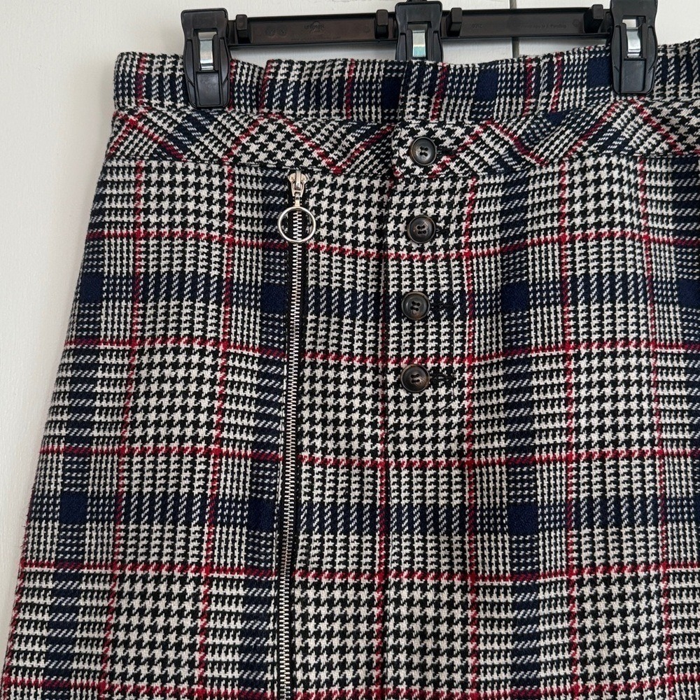 TOPSHOP Plaid A-Line Mini Skirt Womens Size 10 Brown Black Red Zip Button - Picture 3 of 8